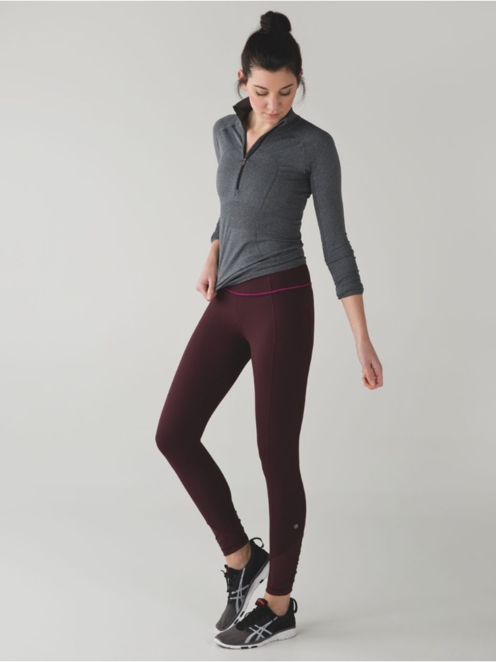 Lululemon Pace Queen Tight *Full-On Luxtreme
Bordeaux Drama / Raspberry